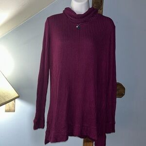 💜Daisy Fuentes L Magenta Soft Longsleeve💜